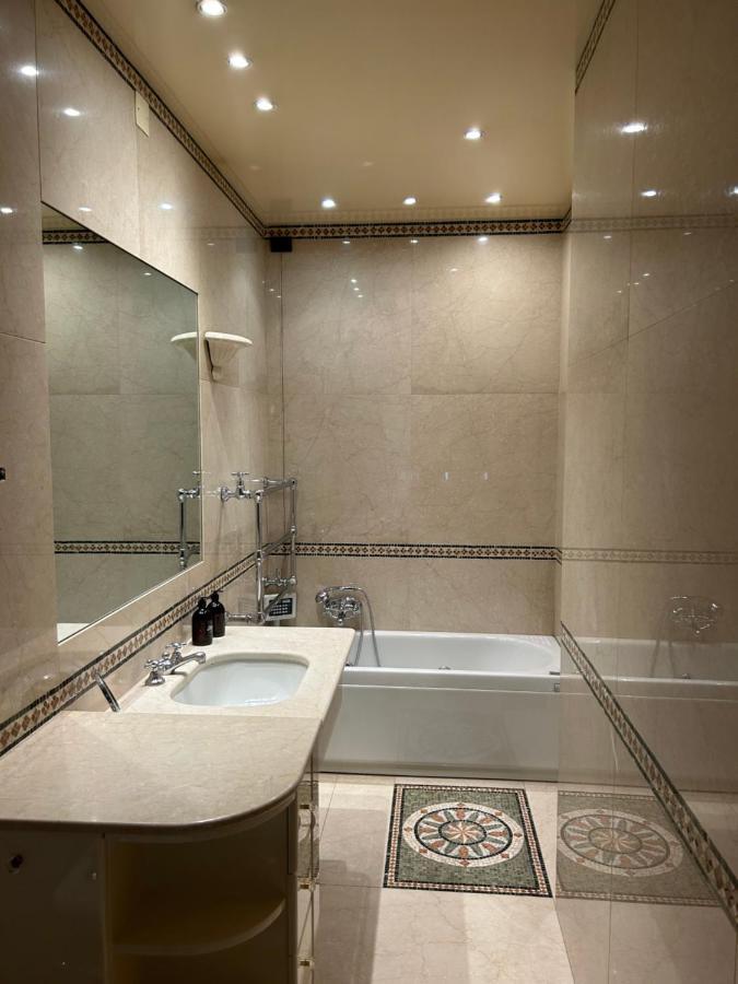 Interno 9 Hotel Bari Exterior photo